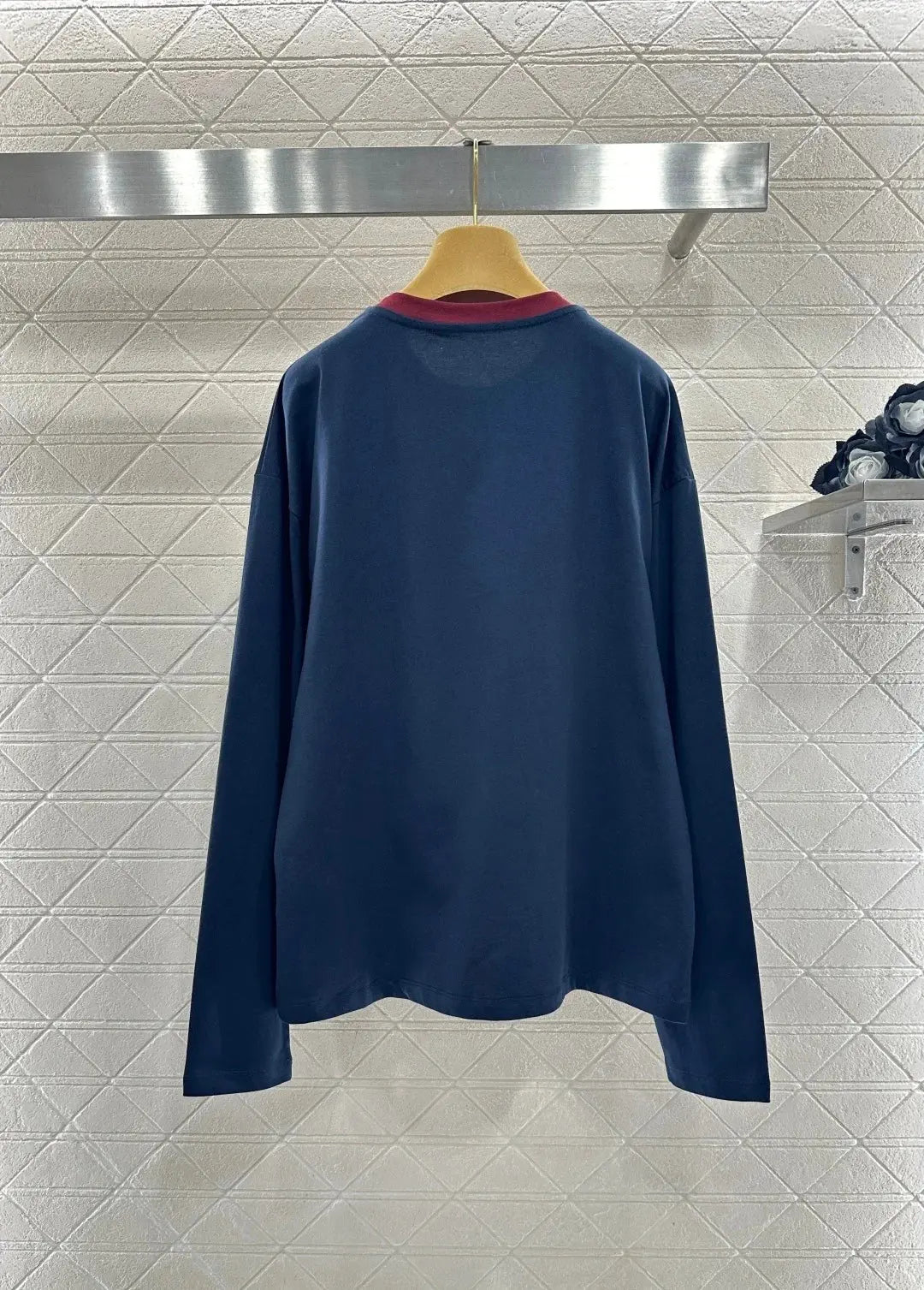 2026 Early Spring New Style Patchwork Round Neck Fashion Appliqué Letter Loose Base Layer Top For Women Aurexia off