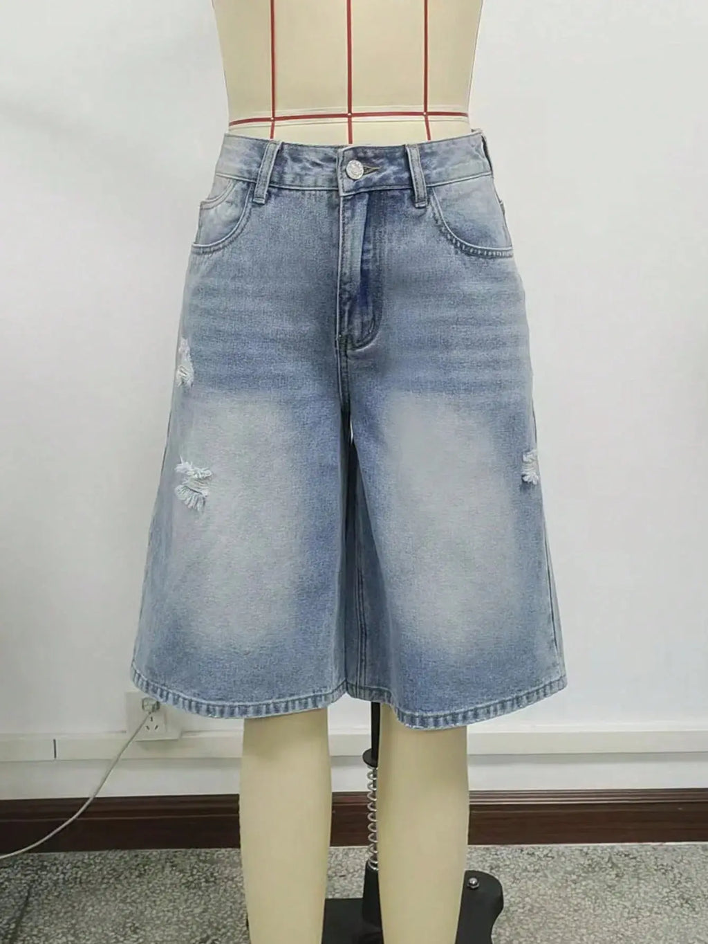 Retro Trend Ripped Denim Shorts Women's Fashion Loose Straight Five-Point Pants Aurexia off