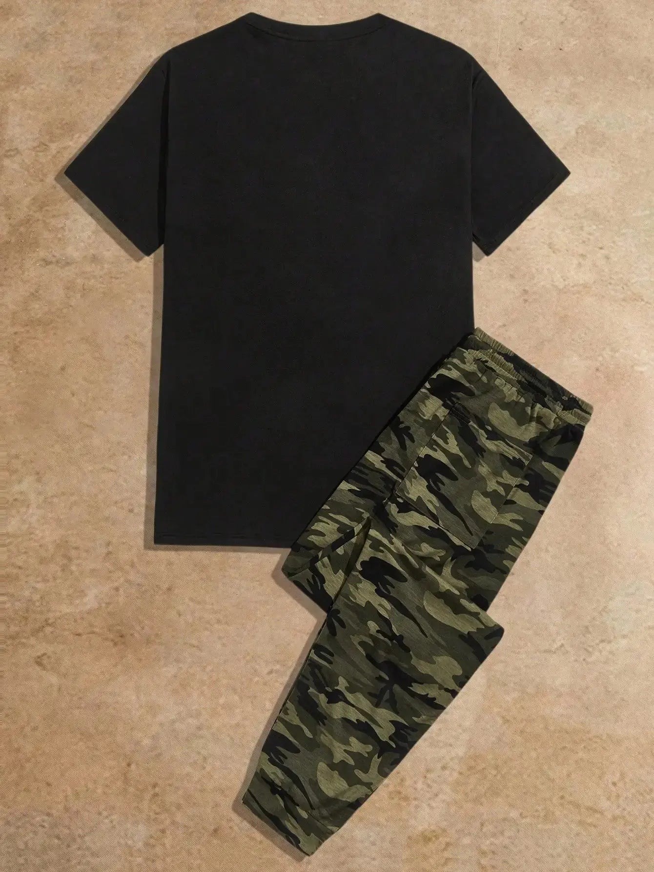 Men Colorblock Camo Print Short Sleeve Tee And Drawstring Waist Sweatpants Set Aurexia off