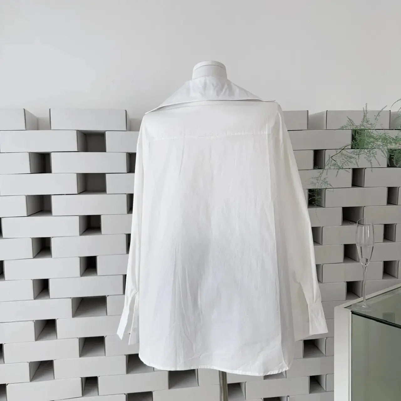 SuperAen Simple White Tops Women 2026 Spring and Summer New Long-sleeved Loose Pullover Casual Office Lady Fashion Shirt Aurexia off