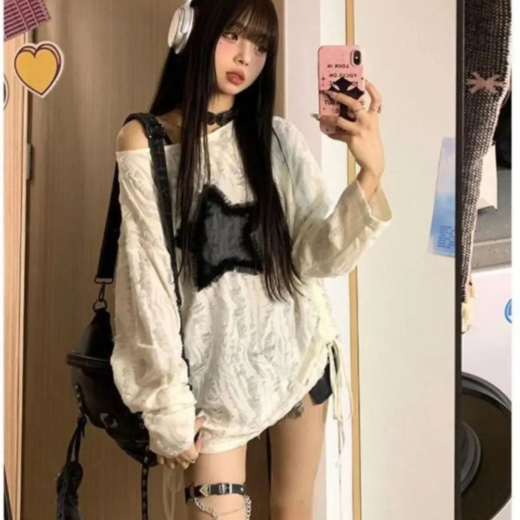 Fashion Streetwear Kpop Pullover Tops Hole Star Loose Y2K T-Shirt for Women O-Neck Drawstring Long Sleeve Top Aurexia off