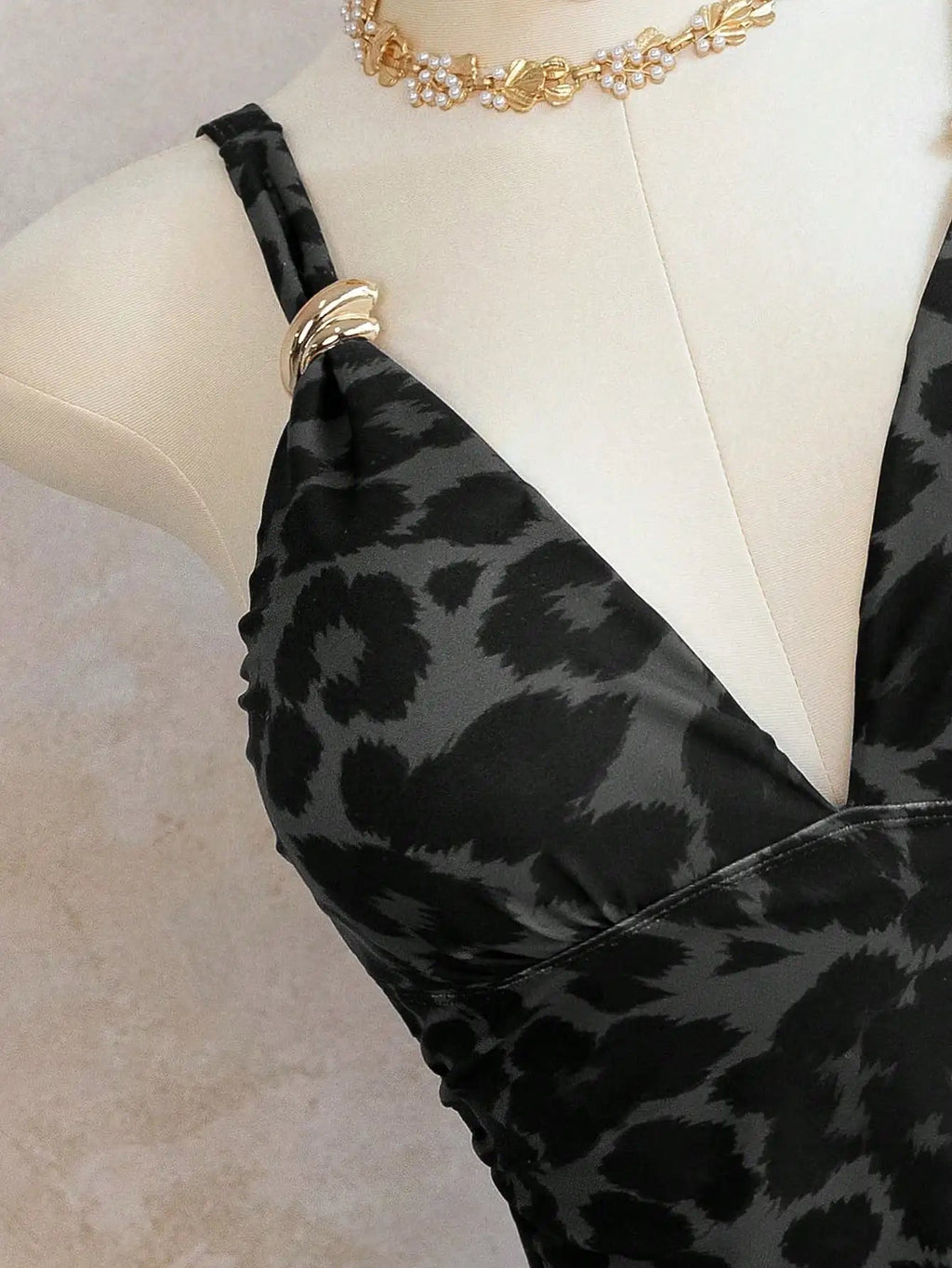 Women's Leopard Print V-Neck 2-Piece Bikini Set For Beach Pool Party Aurexia off