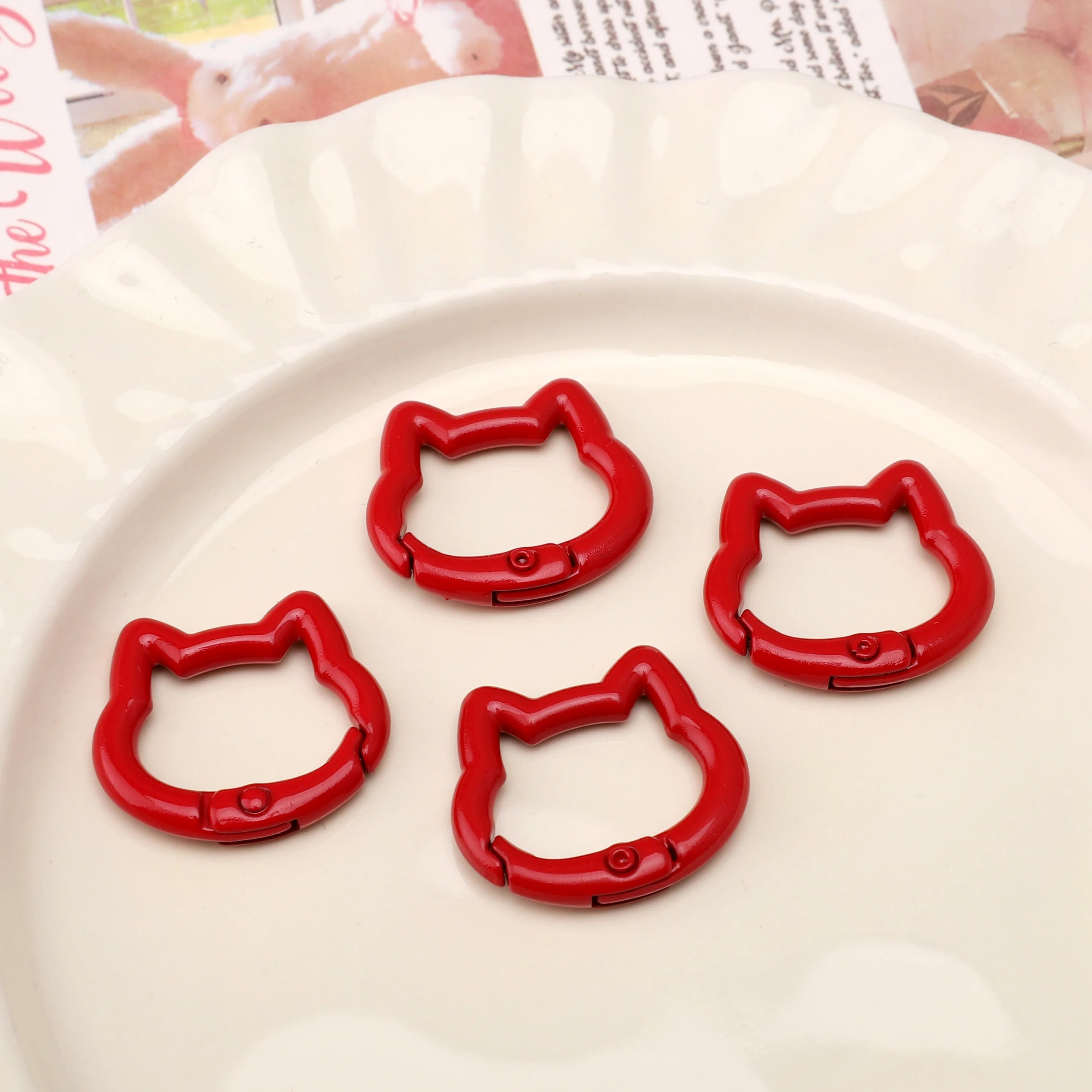 1pc/bag Alloy Spring Clasps Colorful Cute Cat Shape Spring Ring Carabiner Clips For DIY Keyring Lanyard Keychain Making Findings Aurexia off