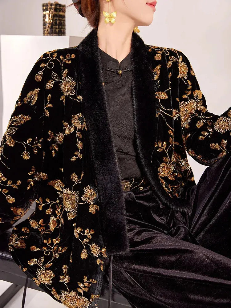 New Chinese Style Winter Women's Clothing, High-end V-neck New Chinese Style Gold Bead Embroidered Cotton Jacket Coat Outerwear Aurexia off