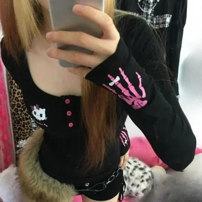 Y2K Vintage Cartoon Print T-Shirt Women 2025, Punk Streetwear Harajuku Bodycon Tee for Autumn Aurexia off