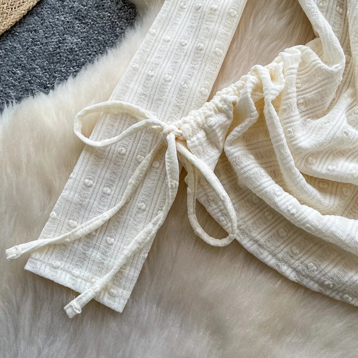 Bow Lace Splicing Long Sleeve Tops for Women 2026 Spring Korean Style Loose Lace-up Pullover Waist-cinching Fake Two-piece Tops Aurexia off